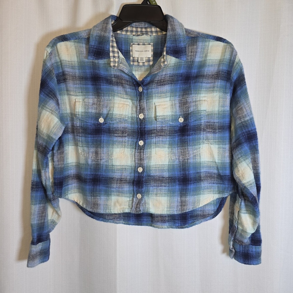 American Eagle Women's Cropped Flannel Shirt Size Small